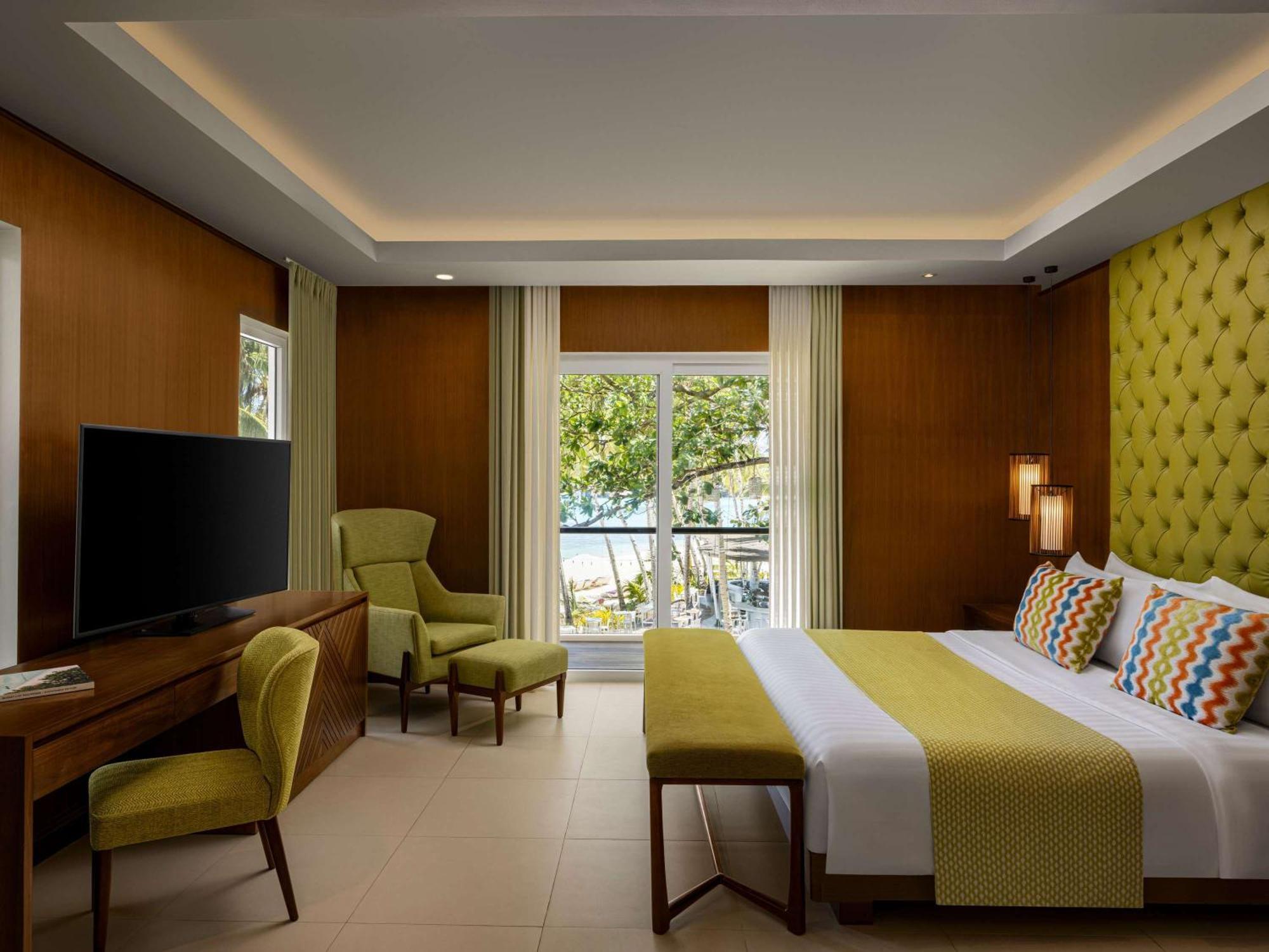Movenpick Resort & Spa Boracay Yapak Exterior foto Deluxe Room