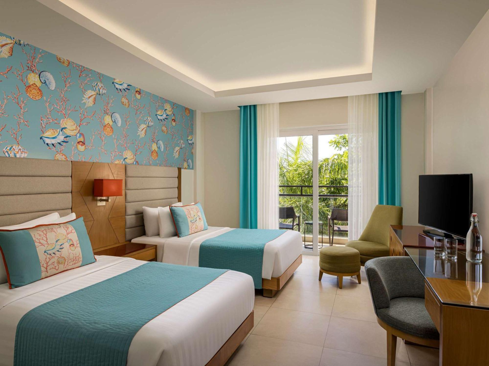 Movenpick Resort & Spa Boracay Yapak Exterior foto Deluxe Room